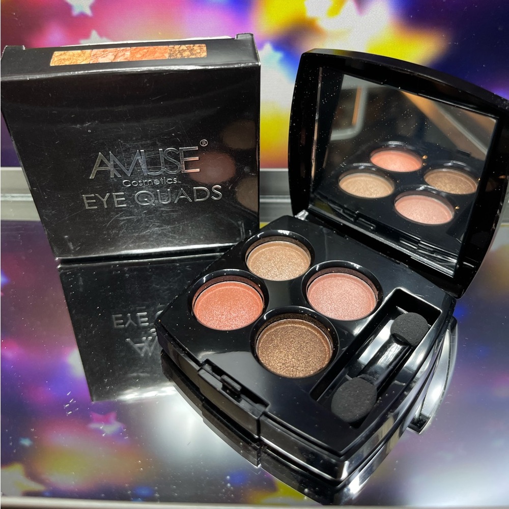 Amuse Cosmetics ~ Shimmer Eyeshadow Quad ~ BNIB
